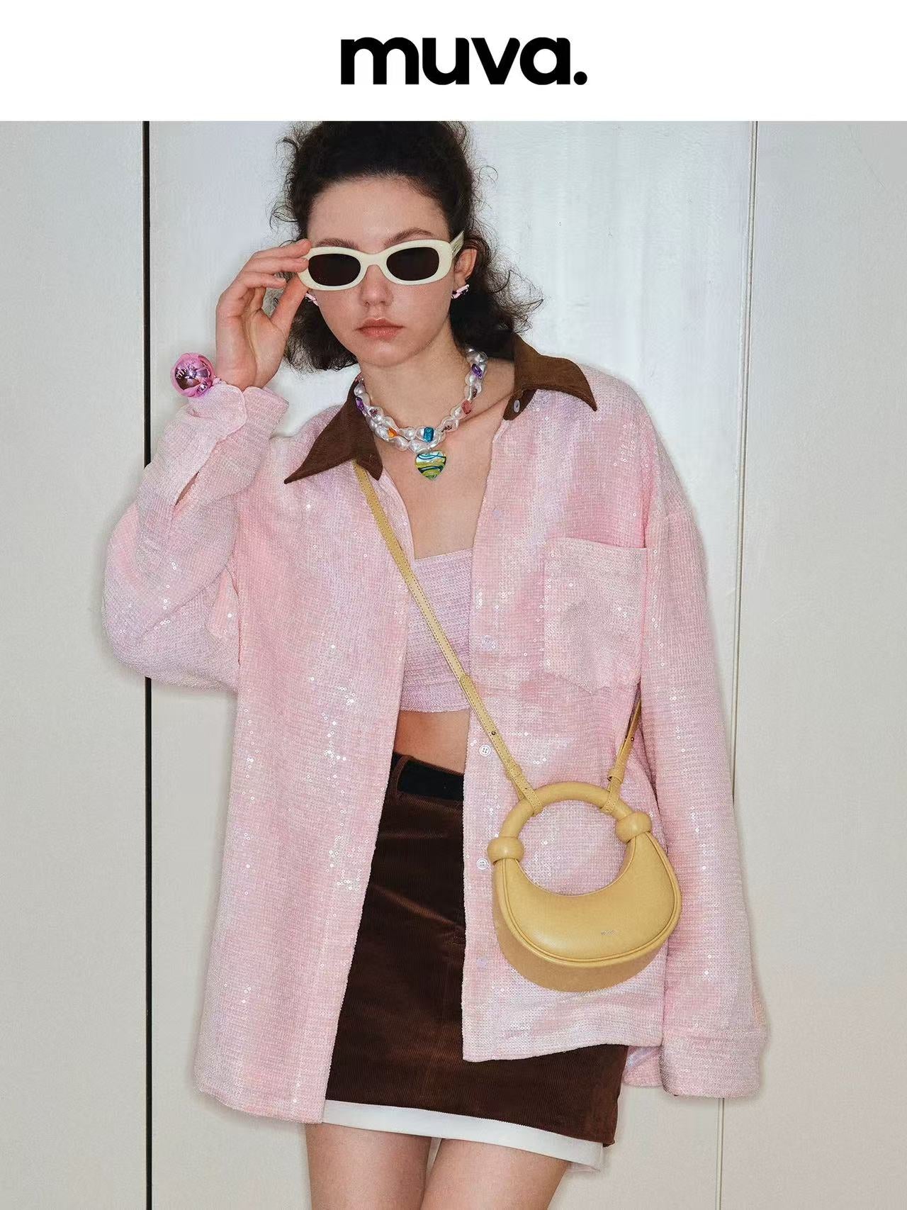 Bolso de forma media luna MUVA