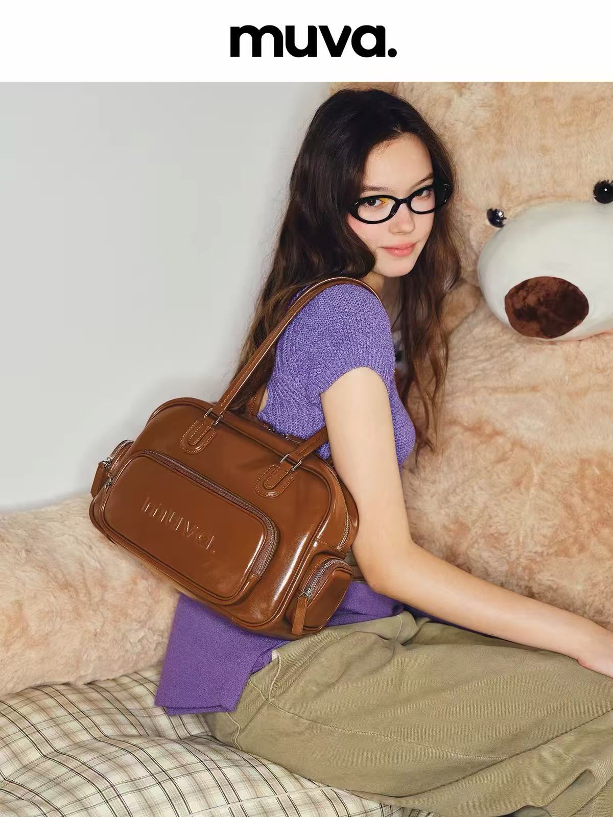 Bolso de hombro con múltiples bolsillos MUVA